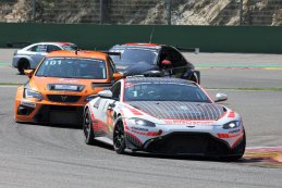 PROsport Performance - Aston Martin Vantage GT4