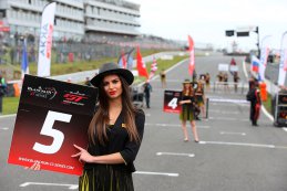 Gridgirls Blancpain GT World Challenge Europe Brands Hatch