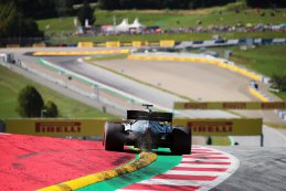 Lewis Hamilton - Mercedes