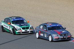 JJ Motorsport/Xwift Racing - BMW 325i