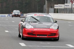Skylimit Yokohama Racing Team - Porsche 996 GT3 Cup