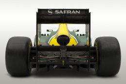 Caterham CT03