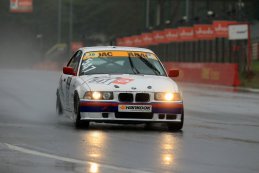 R. Loewe/A. Loewe - BMW 325i