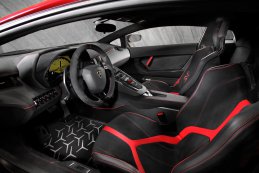 Lamborghini Aventador LP750-4 SV