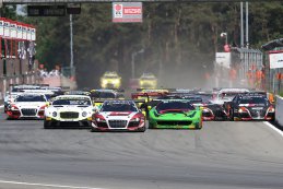 Crash start Blancpain Sprint Series Zolder 2015