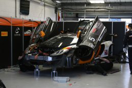 Boutsen Ginion Racing - McLaren MP4-12C