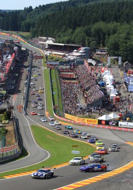 24H Spa: De start in beeld gebracht