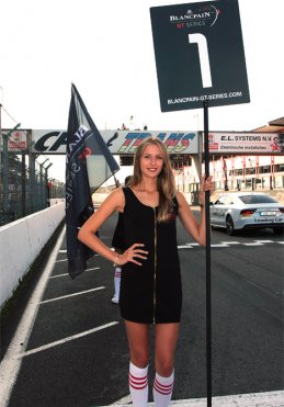 Zolder: Startgrid en de babes