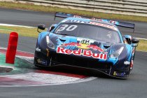 Red Bull Ring: Lawson wint in de... Red Bull Ferrari