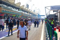8H Bahrein: de pitwalk in beeld gebracht