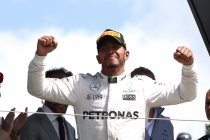 Hongarije: Lewis Hamilton wint en pakt leiding in WK-stand