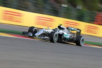 Brazilië: Rosberg nipt sneller dan Hamilton in laatste training