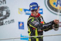 Valencia: Elite 1: Geen maat op Ander Vilariño - Kumpen pakt podium