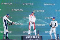 Silverstone: Alexander Fach wint na problemen bij titelconcurrenten