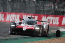 Toyota boven in eerste sessie - Zware crash Aston Martin