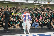 Abu Dhabi: Hamilton wereldkampioen na zege - Technische problemen voor Rosberg