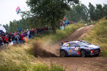 Polen: Neuville meteen bovenaan