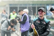 Zhuzhou: Aurélien Comte (SP Compétition Cupra) verzilvert pole met dominante zege