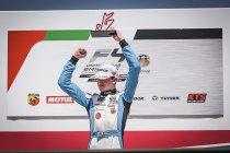 Dubai: Vier overwinningen en titel voor Charles Weerts