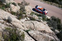 Corsica: Neuville komt op kop richting slotdag