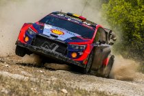 Acropolis: Neuville halfweg nog steeds leider