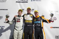Dubbele overwinning voor Melvin de Groot tijdens pinksterraces op Circuit Park Zandvoort.