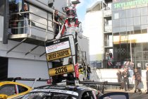 American Festival NASCAR Finals: Milan Marczak pakt titel met zege