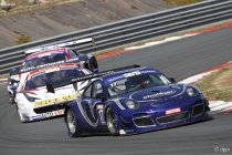 Val de Vienne: Race 1: Dubbel voor Porsche
