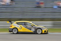 Gamma Racing Day: Race 2 Supersport & Sport divisies: Strakke overwinning voor Houweling en Bergsma/De Jong