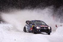 Rally van Zweden: Ogier opent offensief - Sterke Thierry Neuville