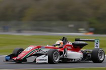 FIA F3: Silverstone: Pole voor race 2 en 3 voor Callum Ilott