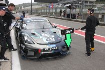 Arthur Peters en Kenny Herremans scoren hattrick in de derde race van het Belcar Endurance Championship