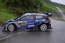 WRC: Ott Tänak pakt winst, Neuville punteloos huiswaarts