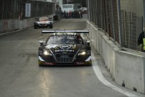 Baku World Challenge: Laurens Vanthoor en Stéphane Ortelli beklinken titel met zege in hoofdrace