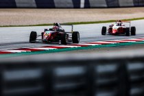 Zandvoort: Twee rookiepodiums voor Maya Weug in ADAC F4