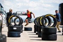 Motorland Aragón: Tom Coronel topt door Audi gedomineerde eerste oefensessie