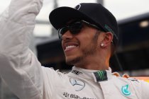 China: Mercedes palmt eerste startrij in