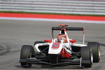 GP3: Sochi: Ocon nadert op Ghiotto in de puntenstand