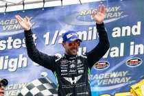 Venray: Elite 1: Kumpen wint race 1 vanaf pole (+ Video crash Goossens)