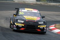 Attila Tassi topt beide oefensessies, Magnus sterk onderweg