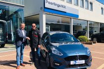 Dylan Derdaele aan de start onder de vlag van Ford Peerlings