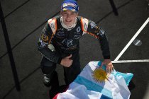 Sacha Fenestraz kampioen Eurocup Formula Renault
