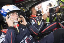 Vaste co-rijder Hayden Paddon stopt meteen