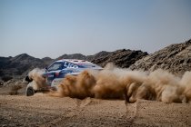 Dakar: Stof, duinen en teamwork voor Tim en Tom Coronel in achtste etappe