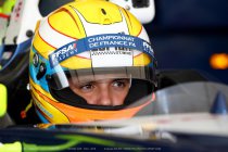 Gilles Magnus aan de start van de NEC Formula Renault 2.0 met R-ACE GP
