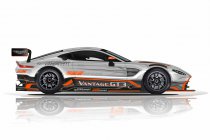 PROsport Performance in zee met Aston Martin