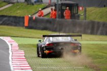 Brands Hatch: Laurens Vanthoor topt tweede vrije training - Farnbacher out