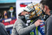 Grobnik: Stienes Longin vrijwaart titelkansen met eerste seizoenszege