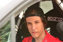 Ralfs Sirmacis verrast in Acropolis