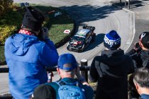 Japan: Grote zorgen voor Neuville, Evans pakt de leiding (SS4)